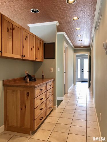 435 W Jackson St, Macomb, IL 61455